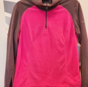 Columbia Women's HalfZip.